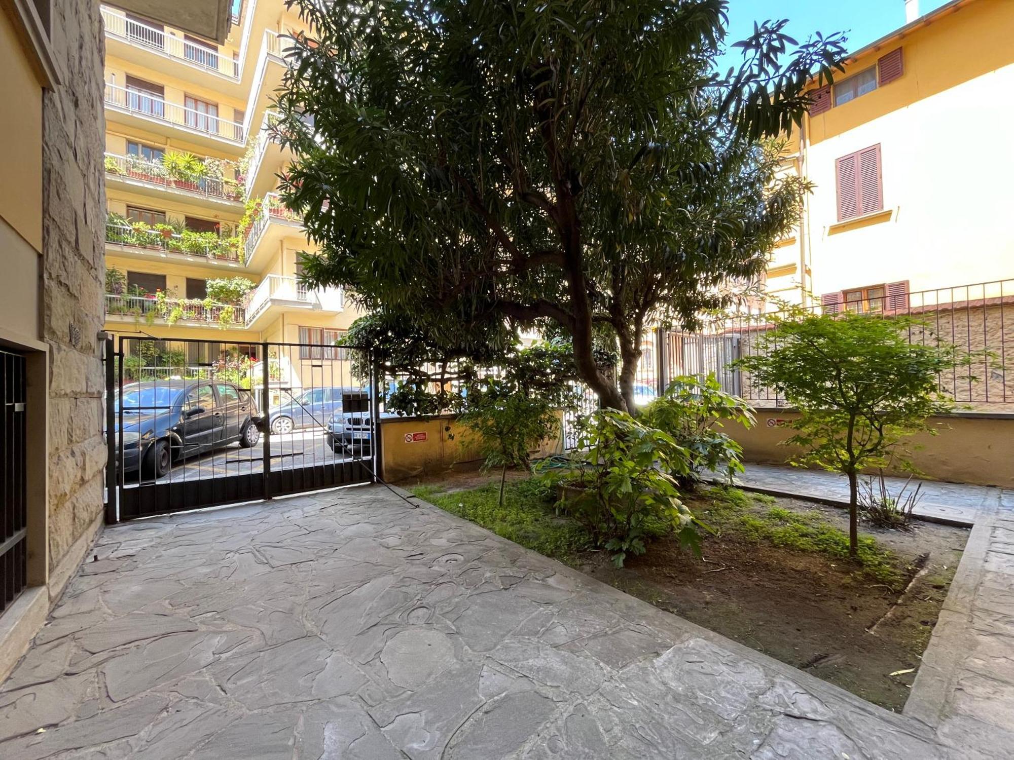 Orcagna Suite With Parking Florence Ngoại thất bức ảnh